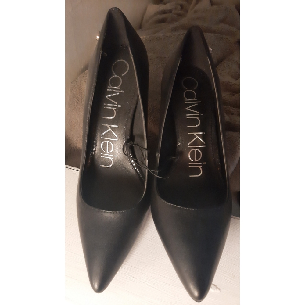 Calvin Klein RARE heels **NEW**